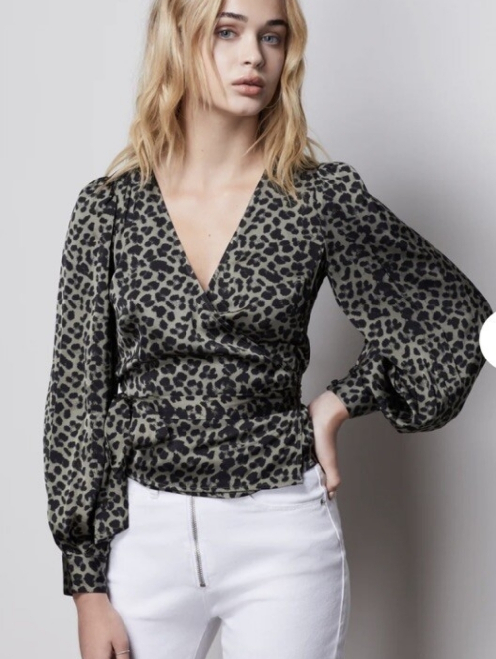 Good American The Leopard Wrap Top Sage Green satin women's Size 0 XS new NWT